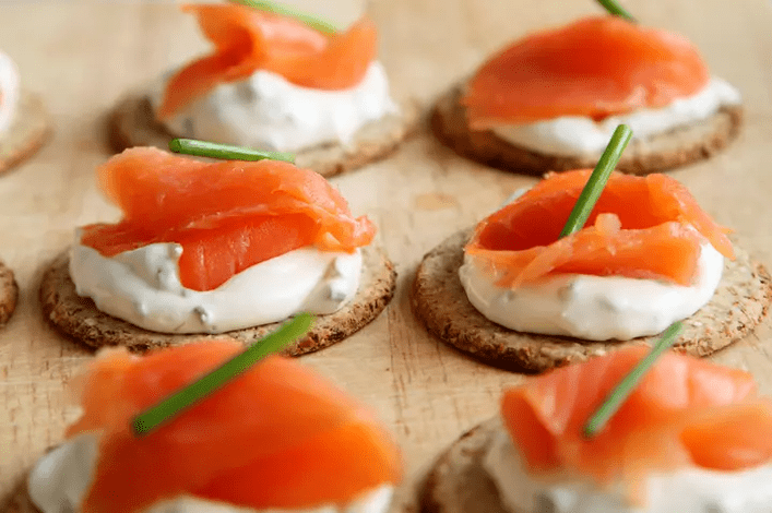 Brot mit Lachs in der Dukan-Diät